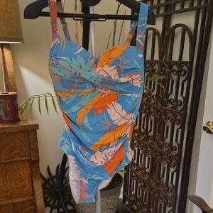 Vibrant Tropical Print Women's One Piece Swimsuit